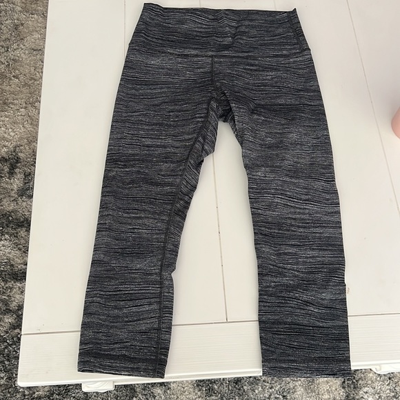Lululemon leggings - Picture 2 of 3
